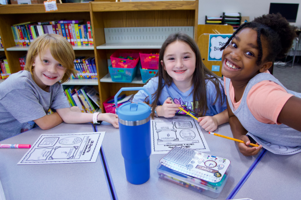 Students learning at Schaumburg Community Consolidated School District 54